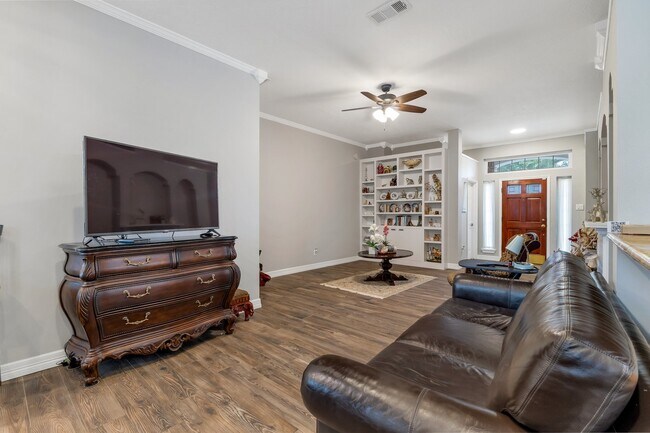 Building Photo - 16115 Charter Rock Dr