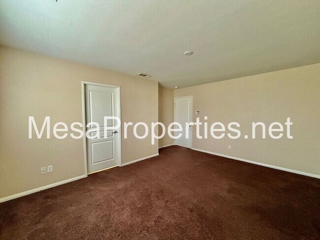 Building Photo - 16677 Desert Lily St