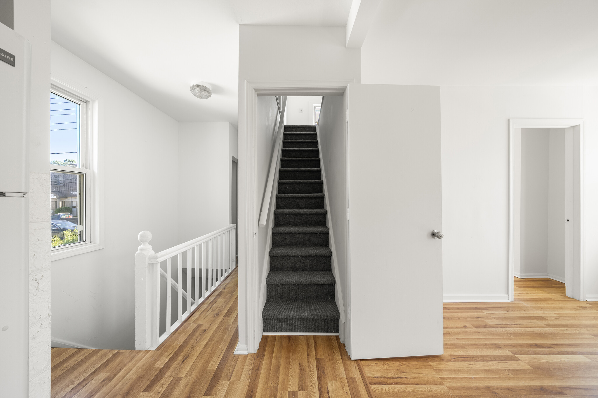 Building Photo - 539 Bergen Blvd