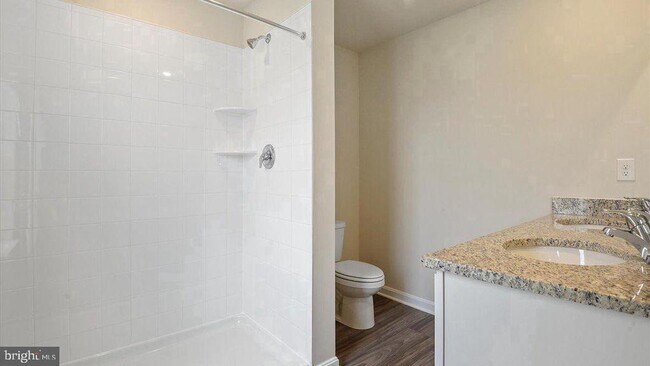 Building Photo - 1927 Fauna Dr