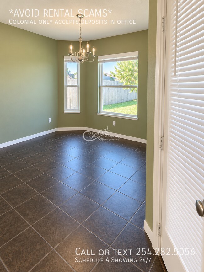 Building Photo - 5207 Holster Dr