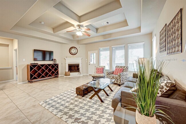 Building Photo - 5614 Glenfield Spring Ln