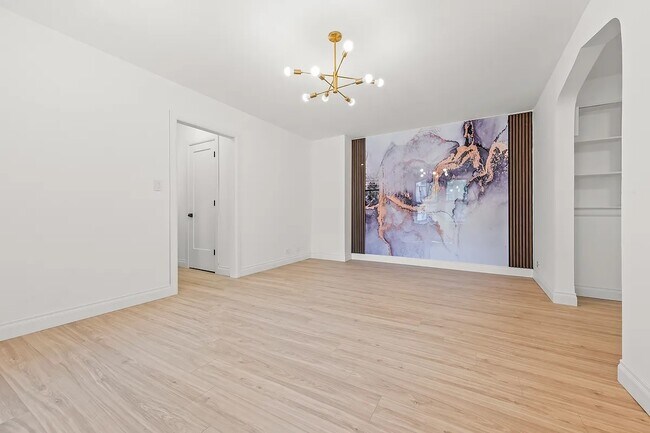 Building Photo - 124-16 84th Rd