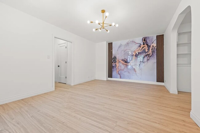 Building Photo - 12416 84th Rd #1D-1D