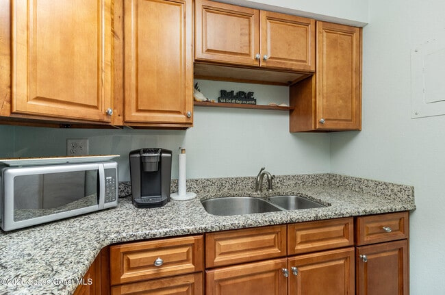 Building Photo - 2625 S Atlantic Ave