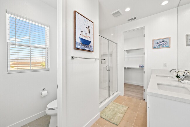Building Photo - Turnkey Furnished 4BR Home in Palm Desert ...