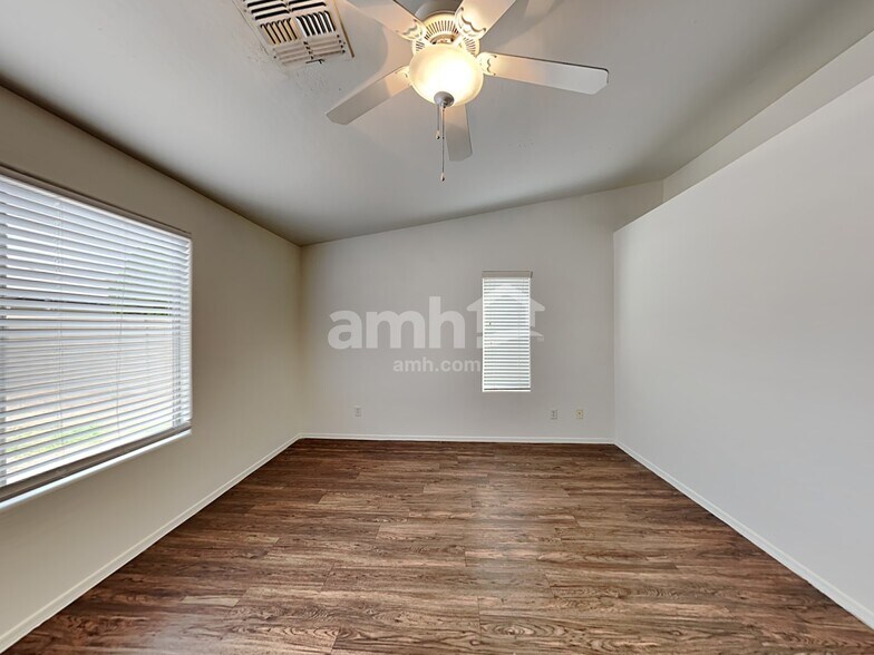 Building Photo - 11780 W Joblanca Rd