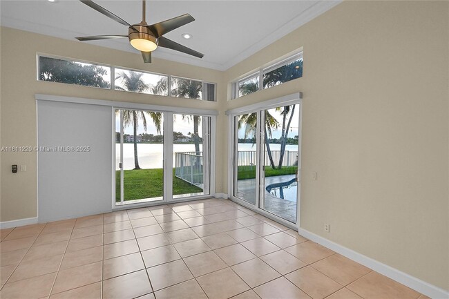 Building Photo - 512 NW 120th Dr