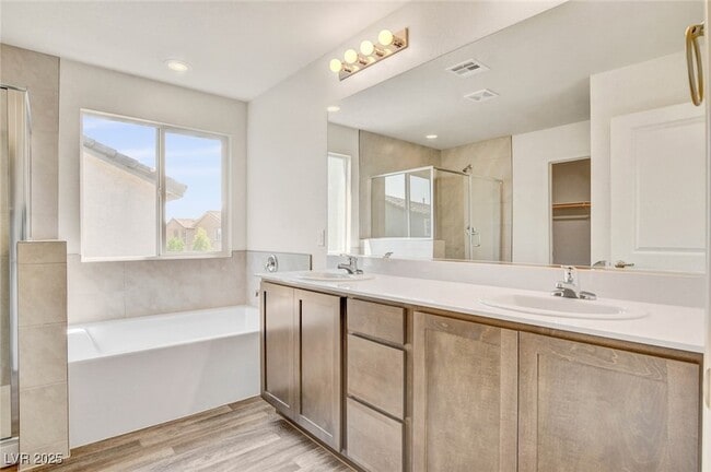 Building Photo - 8929 Pebble Sand St