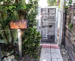 Building Photo - 3117 Matilda St