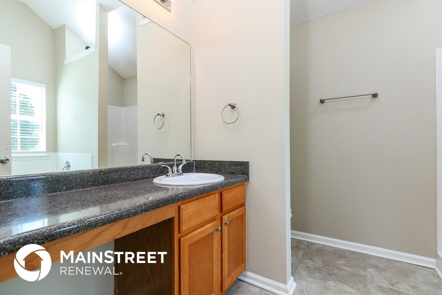 Building Photo - 3004 Bunchberry Ct