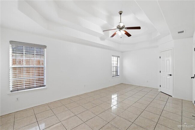 Building Photo - 25 Via Cantera Dr