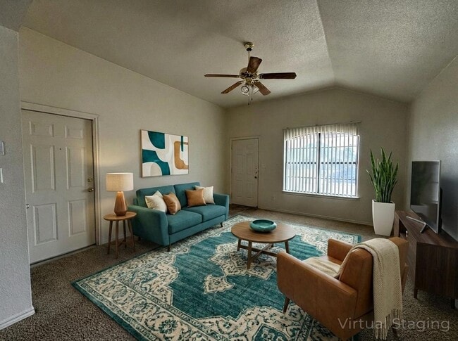 Building Photo - 5005 John David Dr