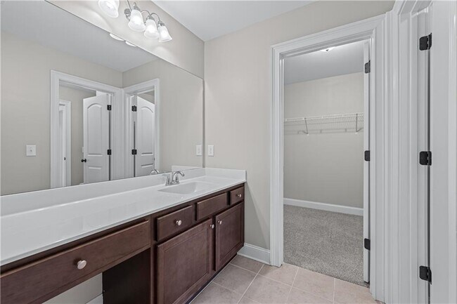 Building Photo - 1070 Windfaire Pl
