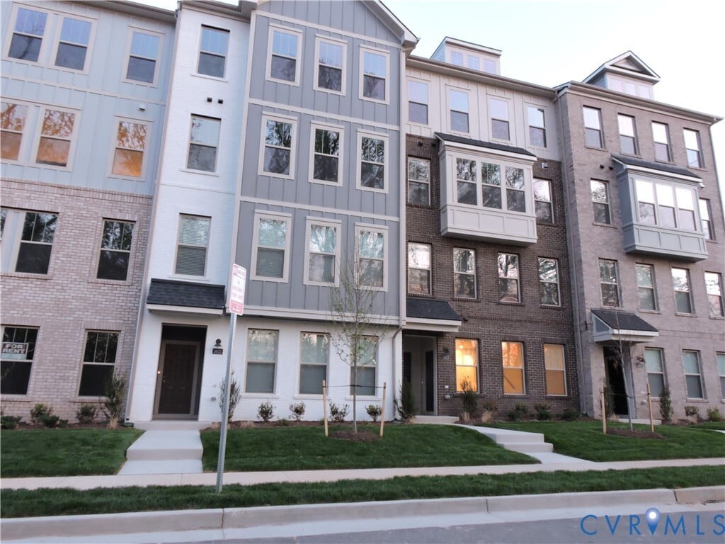 Building Photo - 3623 Notch Trail Ln