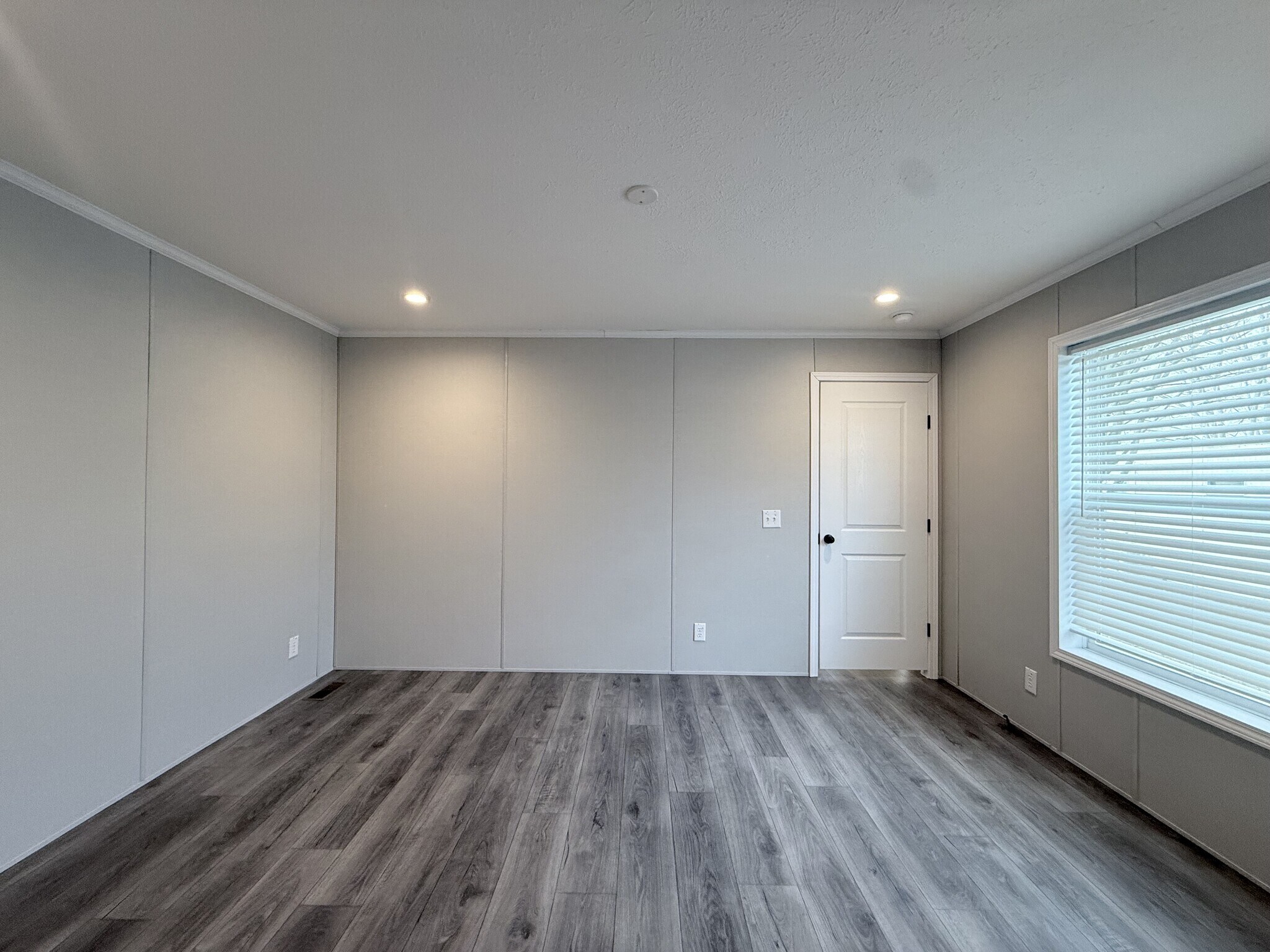 Building Photo - 29649 Cambridge Ct