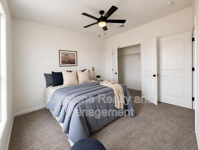 Building Photo - 2425 Pea Ridge Rd