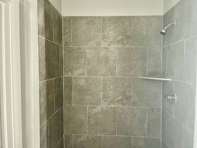 Building Photo - Brand new two bedroom home in Shawnee.