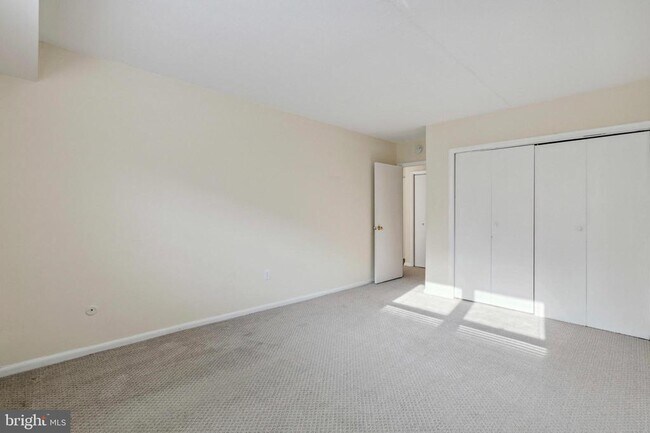 Building Photo - 60 Welsh Tract Rd