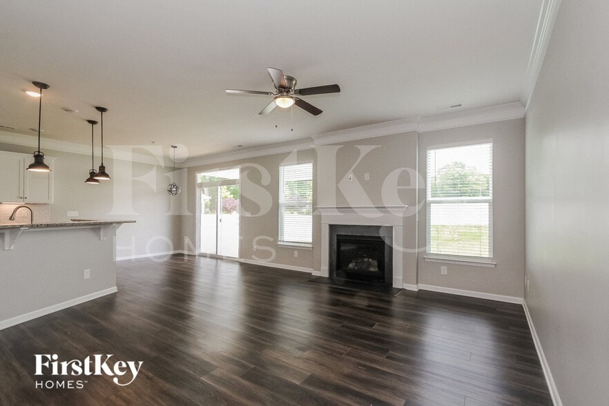 Building Photo - 143 Suggs Mill Dr