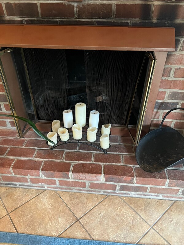 Building Photo - 1900 Oakengate Ln