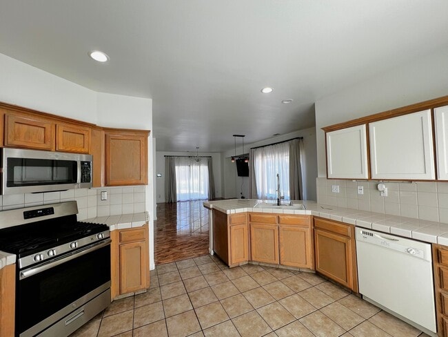 Building Photo - 2030 San Marco Ct
