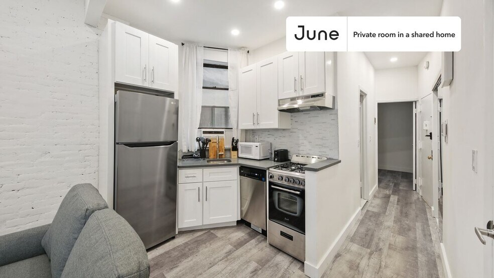 Building Photo - Room in Shared 2 bed/1 bath home in East Village