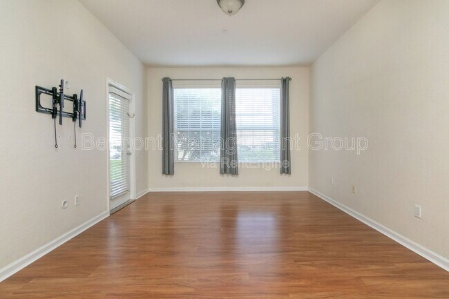 Building Photo - 3338 Robert Trent Jones Dr