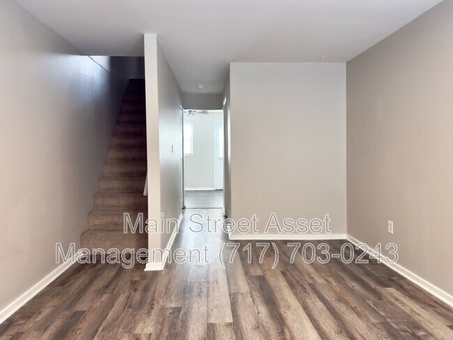 Building Photo - 31 Union St