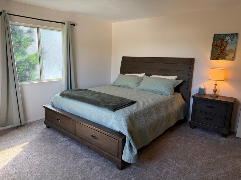 Bedroom 1 - 14902 Eastwood Ave