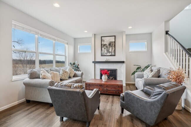 Building Photo - 415 Tawny Elm Pkwy