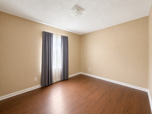 Building Photo - 108 Calypso Ln