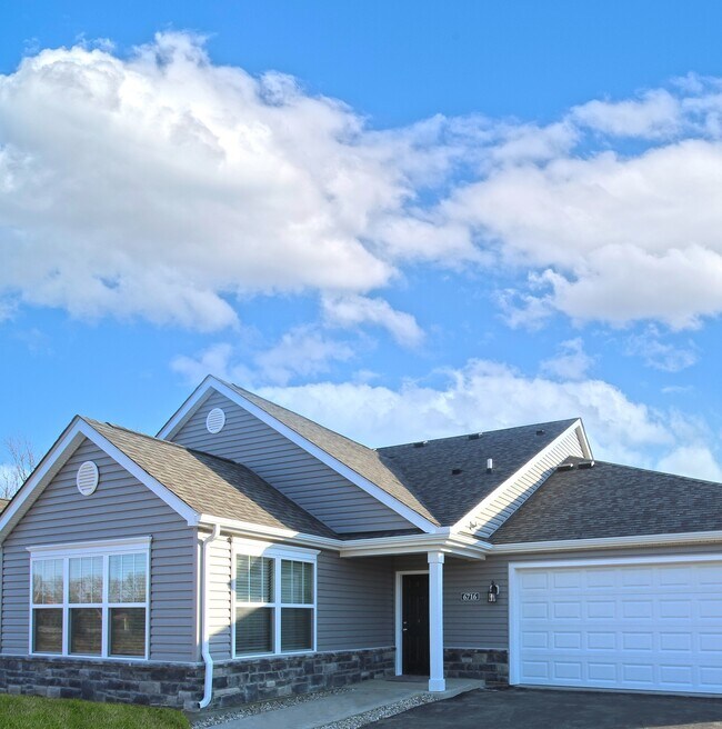 The Ponds at Madison 6715 Three Fountains Way Canal Winchester OH