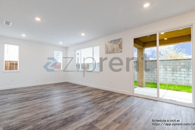 Building Photo - 1168 Caraballo Dr