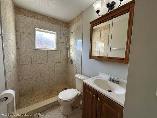 Building Photo - 3308 Valerie Blvd