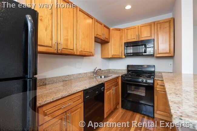 Primary Photo - 138 Highland Ave