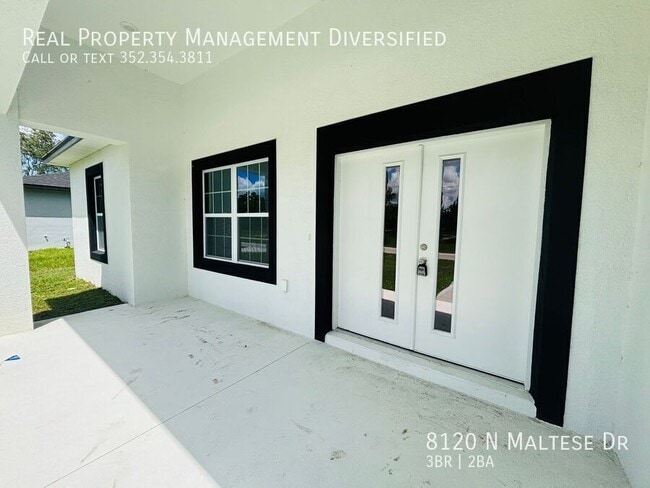 Building Photo - 8120 N Maltese Dr