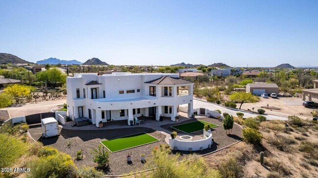 Building Photo - 8158 E Plymouth