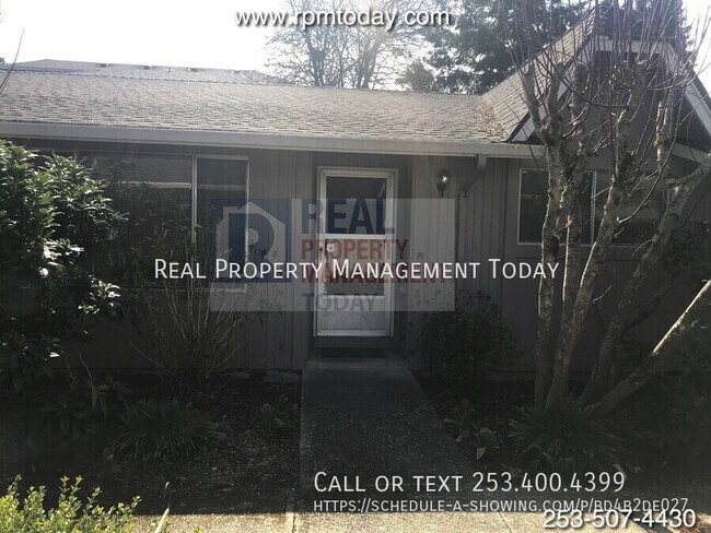 Primary Photo - 4644 N Pearl St