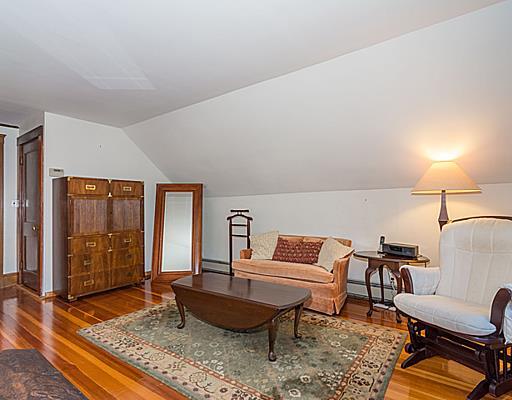 Building Photo - 108 Bowdoin St