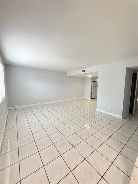 Building Photo - 5711 Blueberry Ct