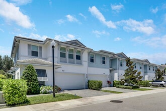 Building Photo - 4833 Pointe Midtown Rd