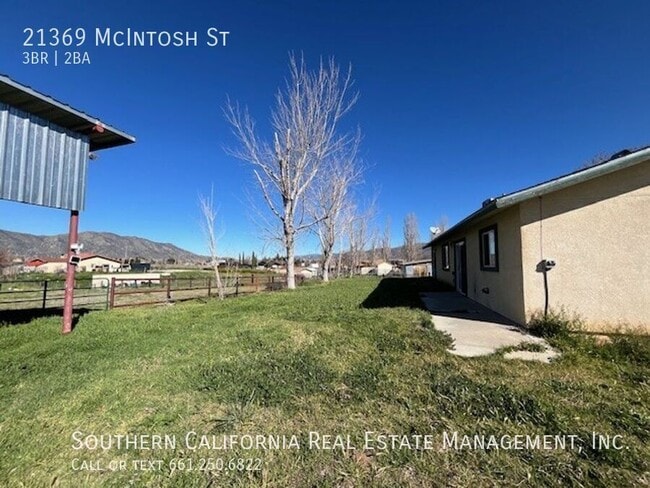 Building Photo - 21369 McIntosh St