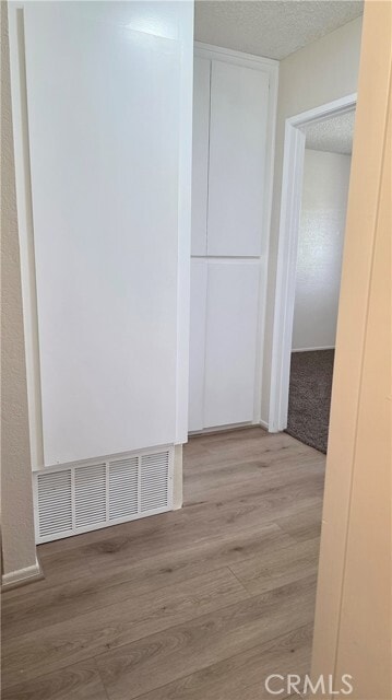 Building Photo - 521 W Dunton Ave