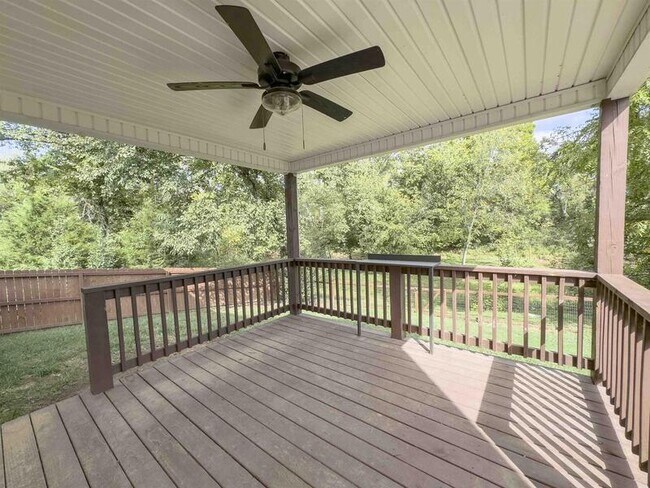 Building Photo - 2994 Gibbs Ln