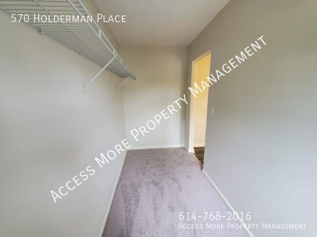 Building Photo - TERRIFIC FOUR BEDROOM 3 BATH HOME  - NEW L...