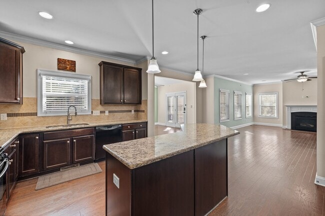 Building Photo - ***Beautiful Knightdale 4/2.5 W/ Private Pool***