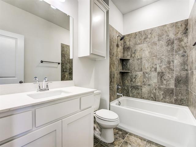 Building Photo - 1306 Casselberry Dr