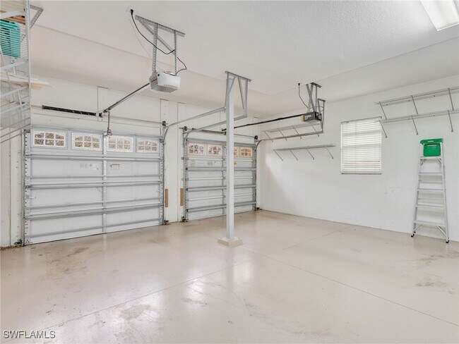 Building Photo - 600 Vintage Reserve Ln