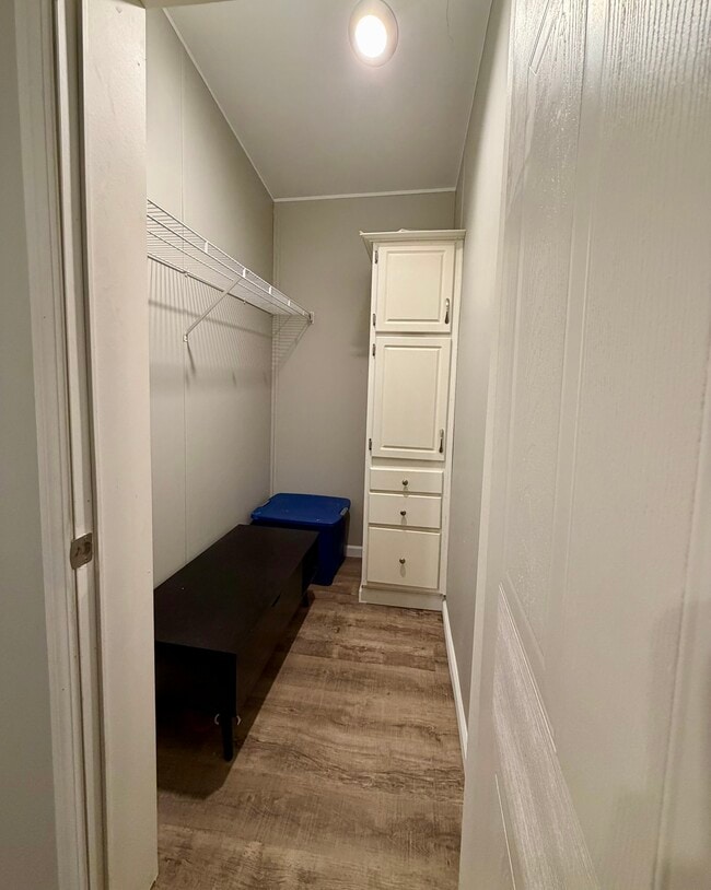 Building Photo - 215 Martin-Prejean Rd